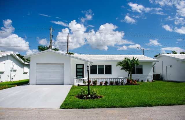 1009 Leisure Lane photos photos