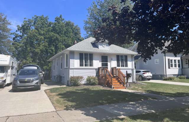 181 Crocker Boulevard photos photos