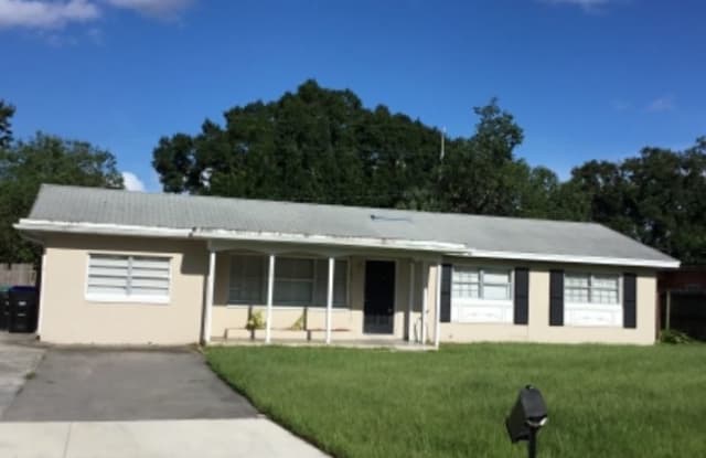 2405 Savoy Dr - 2405 Savoy Drive, Pine Hills, FL 32808