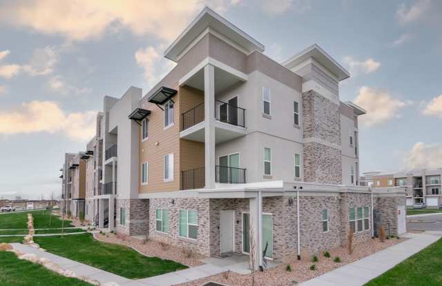 Spacious 3-Bed Dupont Model in Vista View: Includes Attached Garage! photos photos