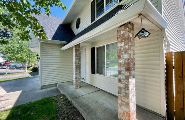 4-Bedroom Home in Bethany! photos photos