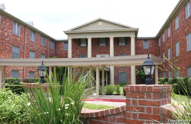 2420 MCCULLOUGH AVE - 2420 Mccullough Avenue, San Antonio, TX 78212