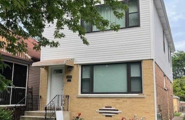 3431 N Kostner Avenue photos photos