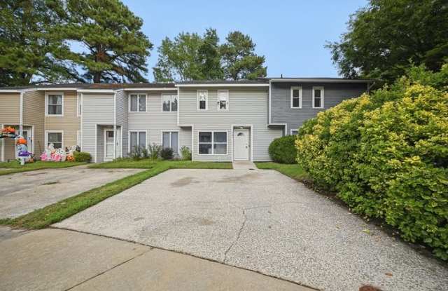 4402 Dartmoor Court Gallery 4