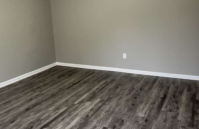 2931 Morningview Dr Gallery 2