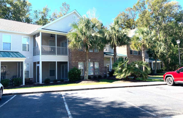 CHARMING TWO-BEDROOM, TWO-BATH CONDO IN WYNGATE, AT WACHESAW EAST! photos photos