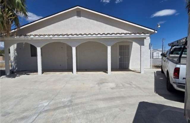 781 Center Street photos photos