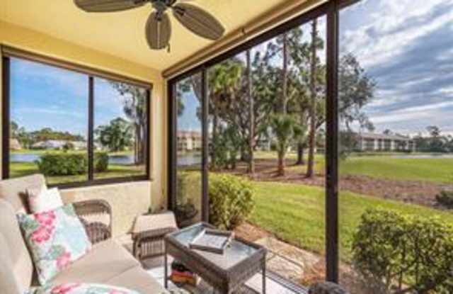 193 Fox Glen Dr # 3-193 Gallery 4
