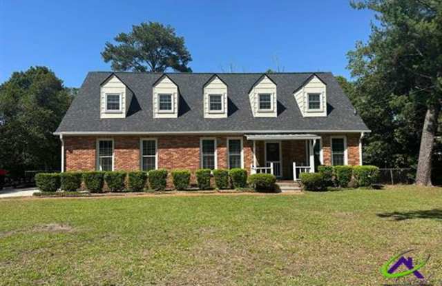 103 West Point Court - 103 West Point Court, Warner Robins, GA 31088 103 West Point Court - 103 West Point Court, Warner Robins, GA 31088