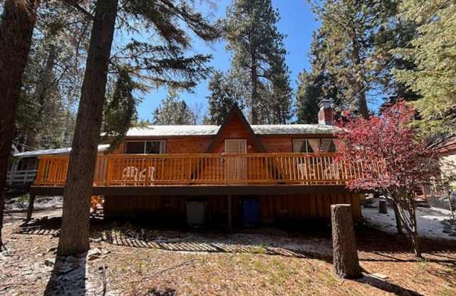 Moonridge 2 Bedroom with laundry room photos photos