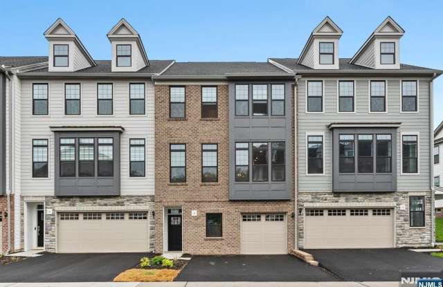 8 Cinnamon Drive photos photos