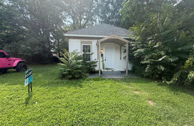 Come see this 2 Bedroom 1 Bath near Downtown! photos photos Come see this 2 Bedroom 1 Bath near Downtown! photos photos