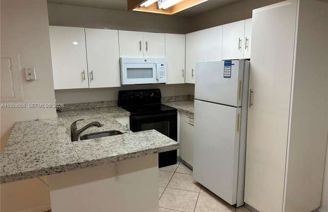 951 Lyons Rd photos photos