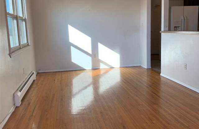 1434 43RD ST Gallery 4