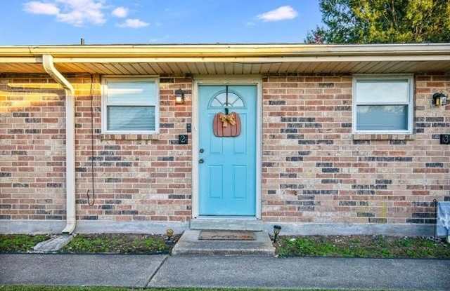 498 OAK Avenue photos photos