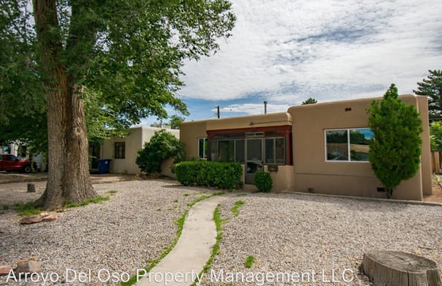 200 Cardenas Dr NE - 200 Cardenas Drive Northeast, Albuquerque, NM 87108