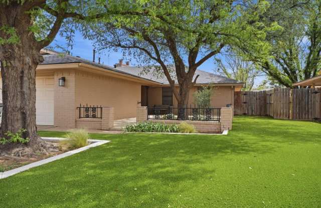 7909 Albany Avenue photos photos