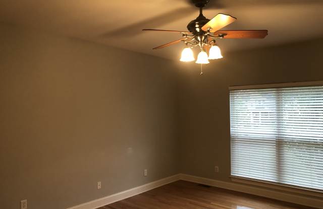 9719 Glen Eden Ct Gallery 4