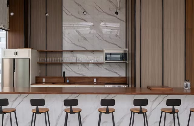 Soundview Gallery 3