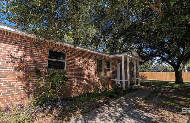 1616 N Cedar Street photos photos