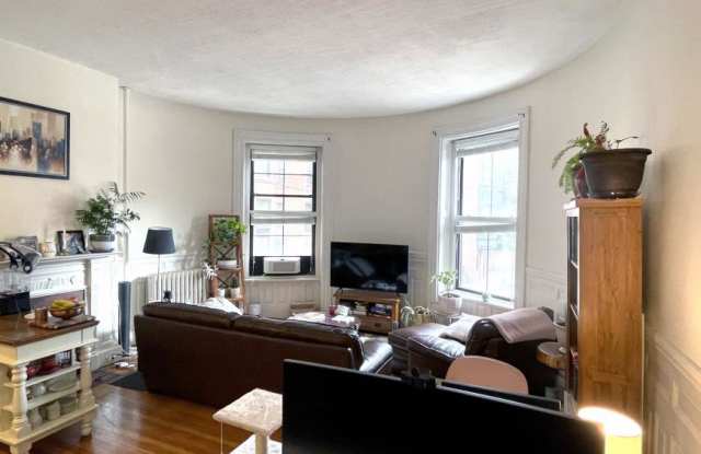 501 Beacon St. photos photos