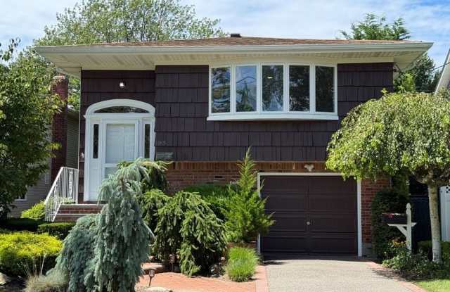 193 E Shore Drive photos photos