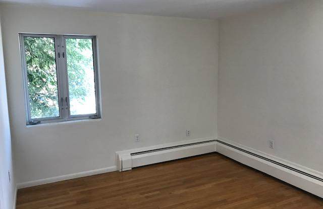 27 Vernon St. Gallery 2