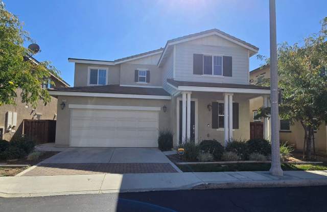 Spacious Home in Amenity-Rich Community - 8234 Perla Drive, Riverside, CA 92504