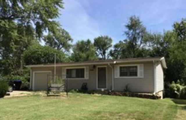 Updated 3BR, 1.5BTH ranch style home with garage and walkout finished basement. photos photos
