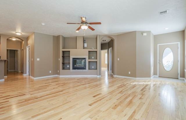 461 Chatfield Drive Gallery 3