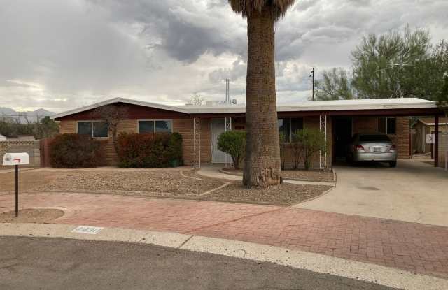 Charming 3BR House in Tucson photos photos