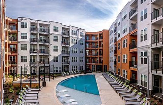 1305 Central Ave TT-26156 1-LM - 1305 Central Avenue, Charlotte, NC 28205