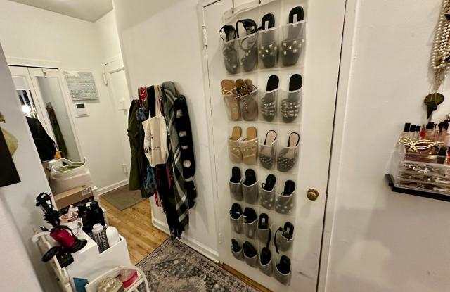 321 East 71st Street Gallery 4