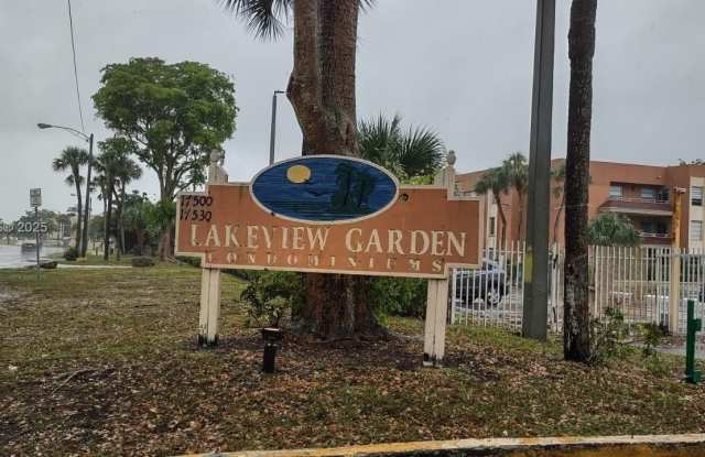 17500 NW 68th Ave photos photos