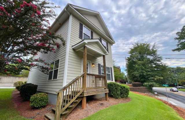 PRE-LEASING FOR AUGUST 7TH 2027! Gallery 1