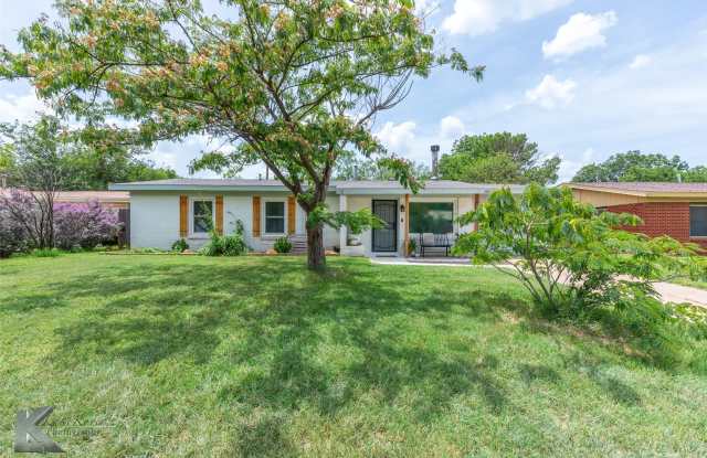 1430 Westview Drive Gallery 3