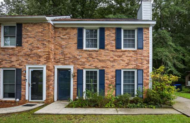 Two bedroom townhome in prime location! photos photos