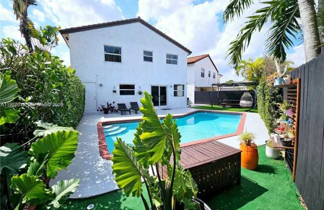 13217 SW 9th Ln photos photos