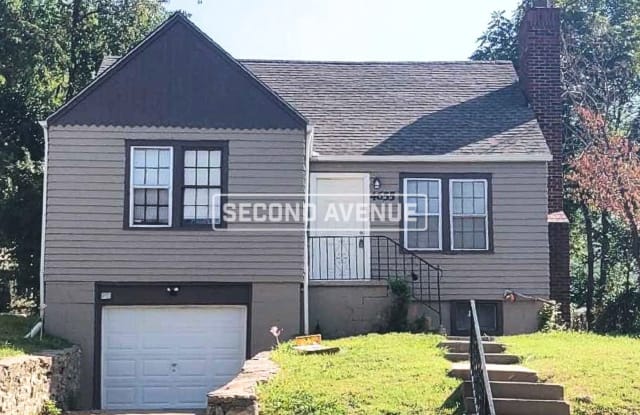 4655 Benton Blvd - 4655 Benton Boulevard, Kansas City, MO 64130