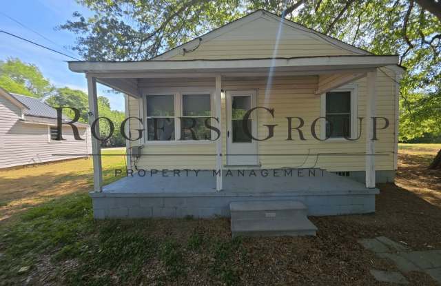 ***$500 Rent Credit Special*** - Homes for Rent in Henderson NC - 710 Roberson Street - Schedule Showing Online at www.rentnc.net photos photos