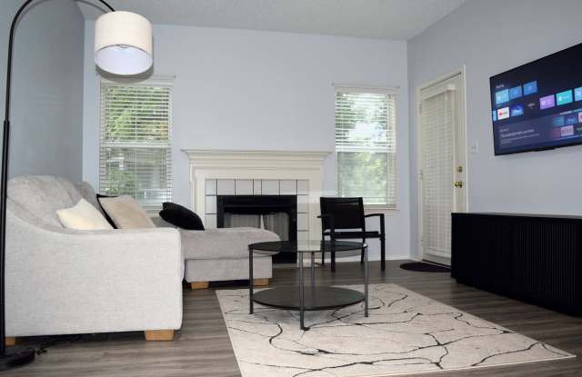 13058 Autumn Woods Way Gallery 2