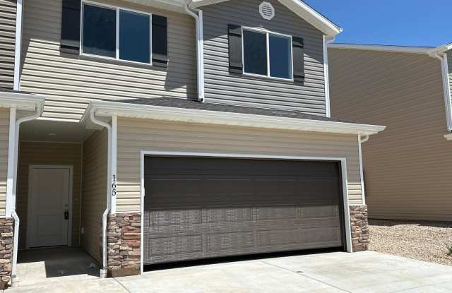 Cedar City 3 Bed | 2 Bath | 2 Car Townhome photos photos