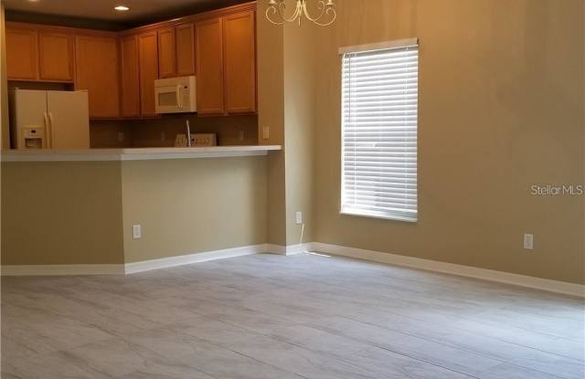 10432 KIPLINGER LANE Gallery 4