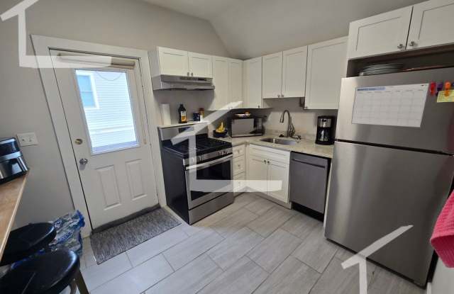 Bright Watertown 3-bed, 2-bath w/ Laundry and Parking Included photos photos