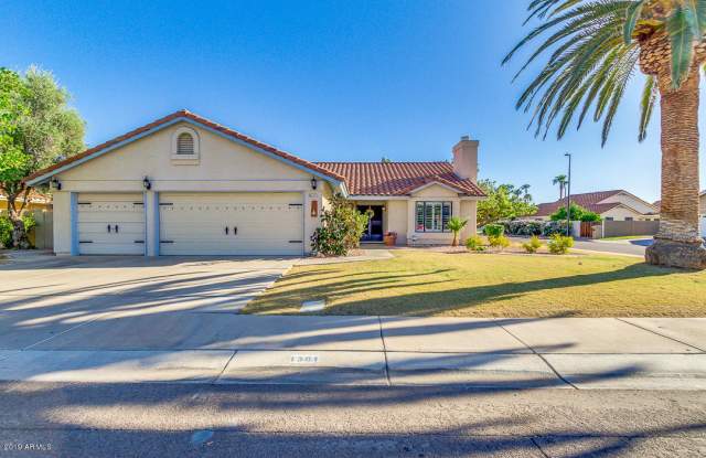 1301 E SAND DOLLAR Court Gallery 2