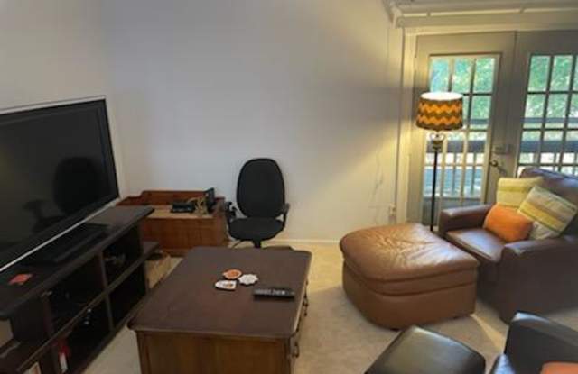 5806 Bridgetown Court Gallery 4