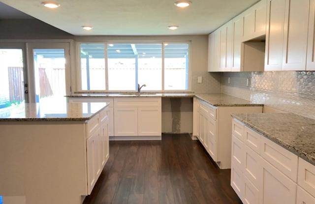 4813 Roberts Drive - 4813 Roberts Drive, The Colony, TX 75056