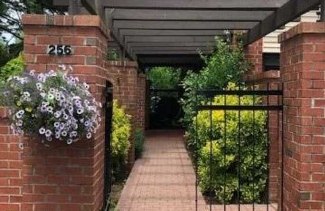256 Estates Terrace Gallery 2