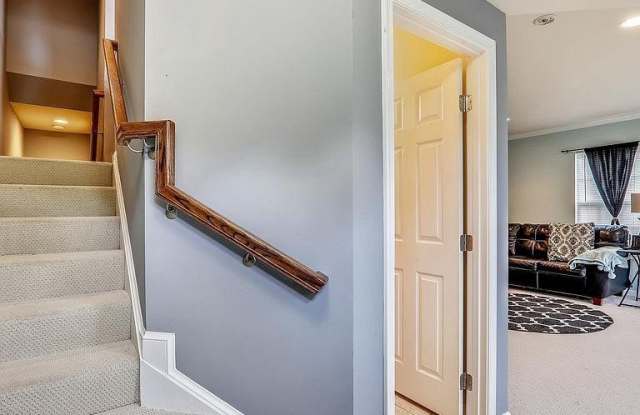 2834 ADMIRAL RIDGE Road Gallery 2