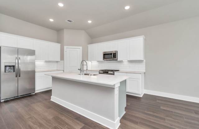 Welcome to the Drake – Where Comfort Meets Elevated Living photos photos